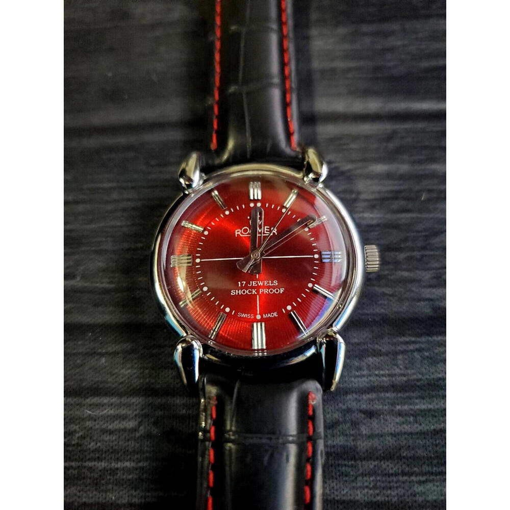 Rare Roamer Brevete‎ Swiss Mens Manual Watch Slv Red Blk